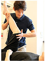 整体院　八王子　日野　多摩　マッサージ　カイロプラクティック　整体　腰痛　治療　ストレッチ　